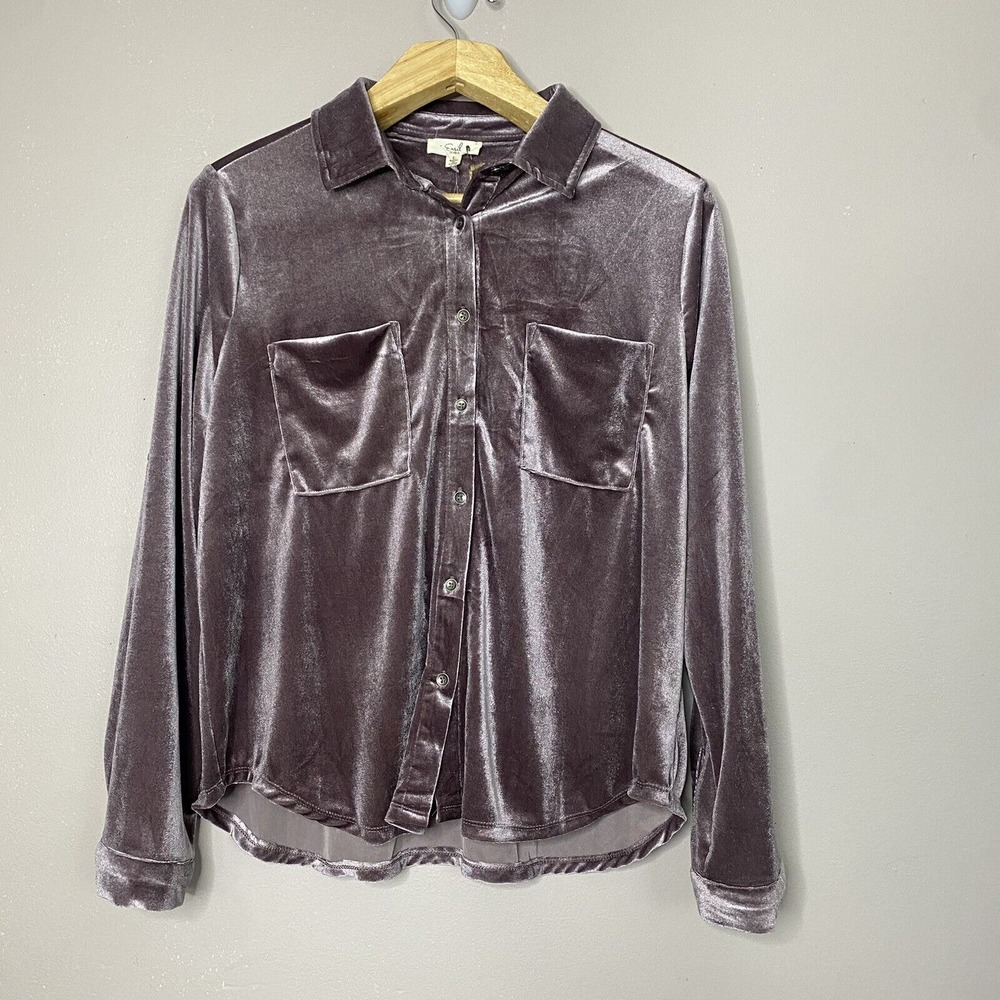 Easel Velvet Button Down Top‎ Purple Size L